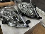Фары на Toyota Fortuner за 40 000 тг. в Алматы