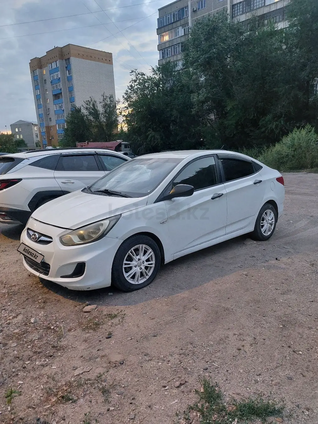 Hyundai Accent, 2011