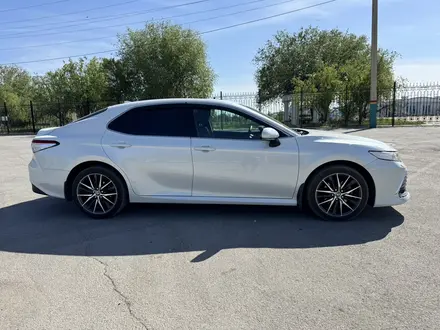 Toyota Camry 2022 года за 16 000 000 тг. в Кызылорда – фото 5