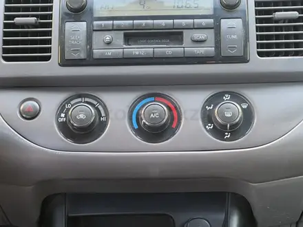 Toyota Camry 2003 года за 5 000 000 тг. в Семей – фото 11