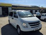 Hyundai H-1 2008 годаүшін7 500 000 тг. в Актобе – фото 2