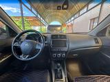 Mitsubishi Outlander Sport 2017 года за 9 000 000 тг. в Актобе – фото 2