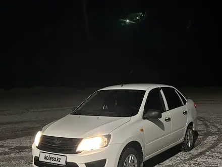 ВАЗ (Lada) Granta 2190 2015 года за 2 750 000 тг. в Астана