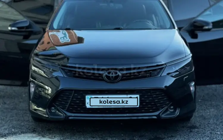 Toyota Camry 2017 года за 14 500 000 тг. в Астана