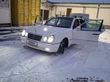 Mercedes-Benz E 200 1998 года за 2 000 000 тг. в Астана – фото 3