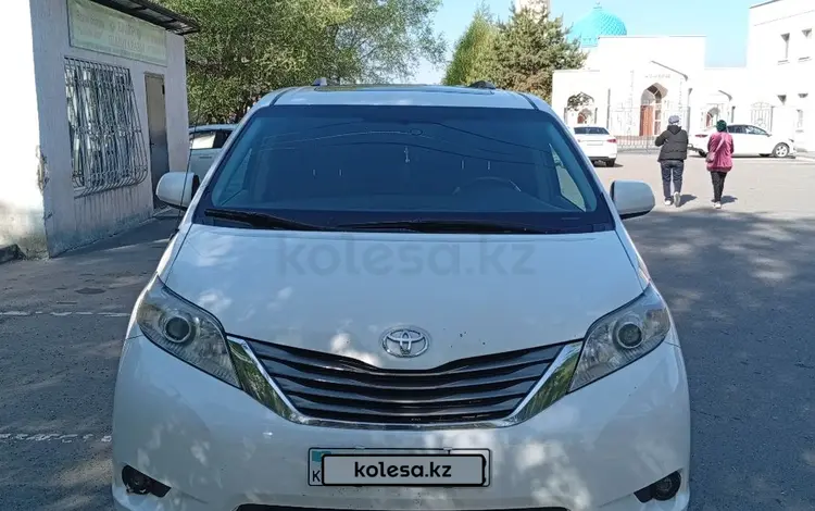 Toyota Sienna 2014 годаүшін12 500 000 тг. в Алматы