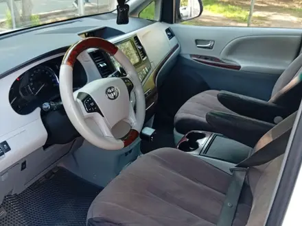 Toyota Sienna 2014 года за 12 500 000 тг. в Алматы – фото 6