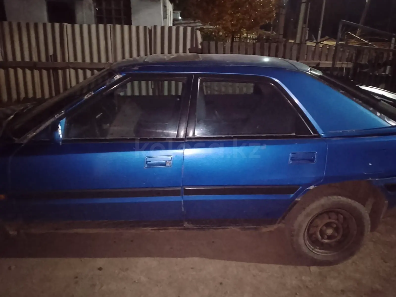 Mazda 323, 1993