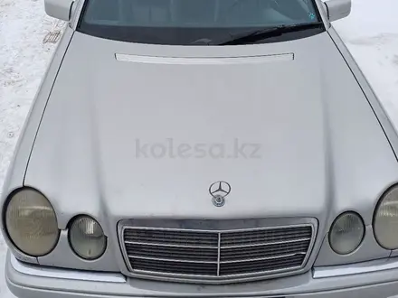 Mercedes-Benz E 230 1995 годаүшін2 500 000 тг. в Астана – фото 4