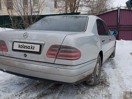 Mercedes-Benz E 230 1995 годаүшін2 500 000 тг. в Астана – фото 5