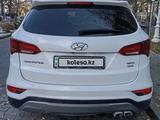 Hyundai Santa Fe 2018 года за 12 000 000 тг. в Алматы – фото 2