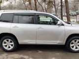 Toyota Highlander 2008 года за 9 500 000 тг. в Алматы – фото 3