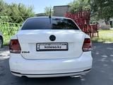 Volkswagen Polo 2017 года за 4 000 000 тг. в Шымкент – фото 4