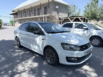 Volkswagen Polo 2017 года за 4 000 000 тг. в Шымкент – фото 3