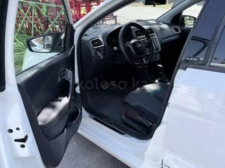 Volkswagen Polo 2017 года за 4 000 000 тг. в Шымкент – фото 8