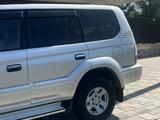 Toyota Land Cruiser Prado 2001 года за 6 800 000 тг. в Усть-Каменогорск – фото 3