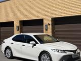 Toyota Camry 2018 года за 15 000 000 тг. в Семей