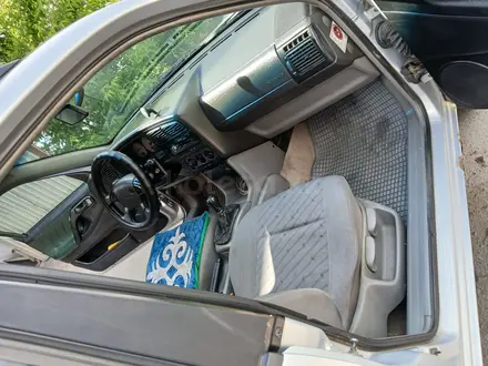 Volkswagen Passat 1996 года за 2 000 000 тг. в Караганда – фото 13