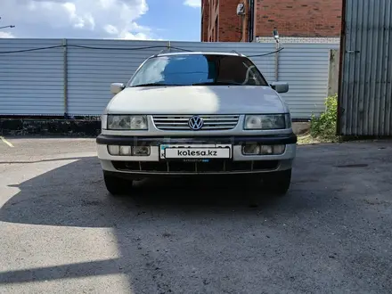 Volkswagen Passat 1996 года за 2 000 000 тг. в Караганда – фото 23