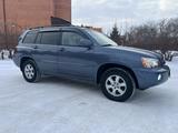 Toyota Highlander 2002 года за 6 600 000 тг. в Петропавловск – фото 5