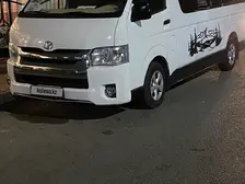 Toyota HiAce, 2005