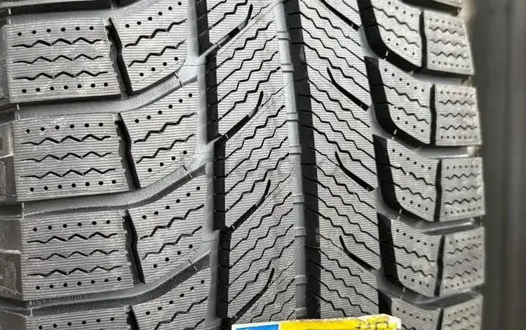Шины Michelin 265/70/r17 Xce 2 за 120 000 тг. в Алматы
