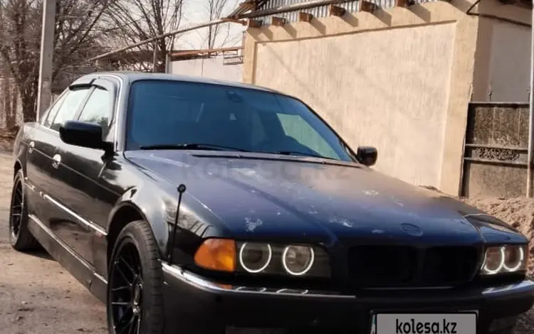 BMW 735 1996 года за 3 300 000 тг. в Алматы