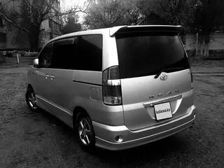 Toyota Noah, 2007