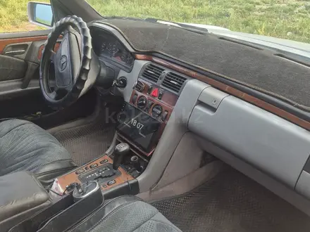 Mercedes-Benz E 280 1998 года за 2 350 000 тг. в Алматы – фото 5