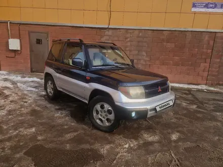 Mitsubishi Pajero Junior 1998 года за 3 200 000 тг. в Астана