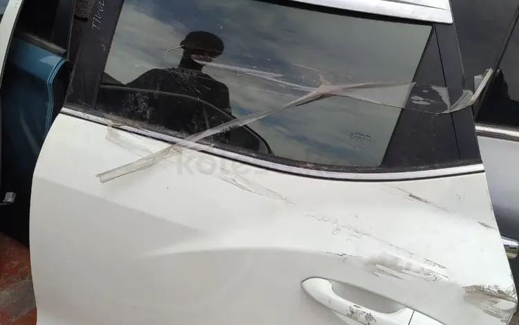 Дверь SSANGYONG TIVOLI за 707 тг. в Шымкент