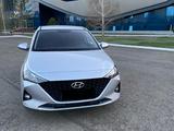 Hyundai Accent 2023 года за 9 900 000 тг. в Караганда – фото 3
