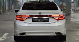 Hyundai Grandeur 2011 годаfor9 300 000 тг. в Алматы – фото 2