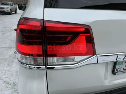 Toyota Land Cruiser 2021 года за 38 000 000 тг. в Усть-Каменогорск – фото 21