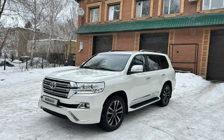 Toyota Land Cruiser 2021 года за 38 000 000 тг. в Усть-Каменогорск