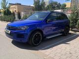 Volkswagen Touareg 2012 годаfor15 000 000 тг. в Алматы – фото 2