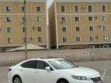 Lexus ES 300h 2013 годаүшін7 500 000 тг. в Жанаозен