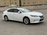 Lexus ES 300h 2013 годаүшін7 500 000 тг. в Жанаозен – фото 4