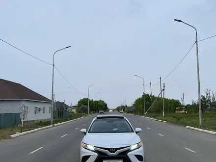 Toyota Camry 2019 года за 14 550 000 тг. в Кызылорда – фото 6
