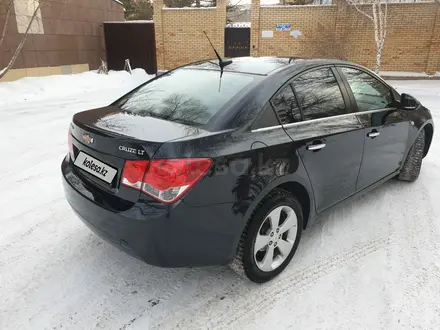 Chevrolet Cruze 2013 года за 3 000 000 тг. в Караганда – фото 4