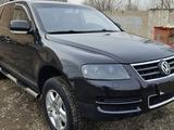 Volkswagen Touareg 2004 года за 4 900 000 тг. в Караганда – фото 4