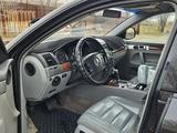 Volkswagen Touareg 2004 годаүшін4 900 000 тг. в Караганда