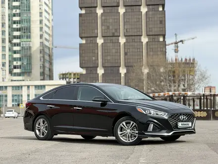 Hyundai Sonata 2019 года за 8 700 000 тг. в Астана