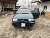 Volkswagen Vento 1996 года за 650 000 тг. в Алматы