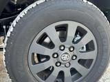 Комплект оригинальных дисков Toyota Land Cruiser Prado 250 за 1 200 000 тг. в Уральск – фото 2