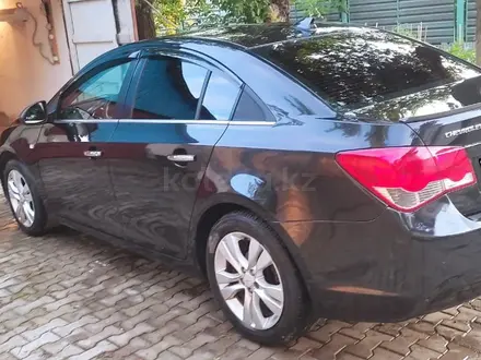 Chevrolet Cruze 2013 года за 4 000 000 тг. в Астана – фото 5