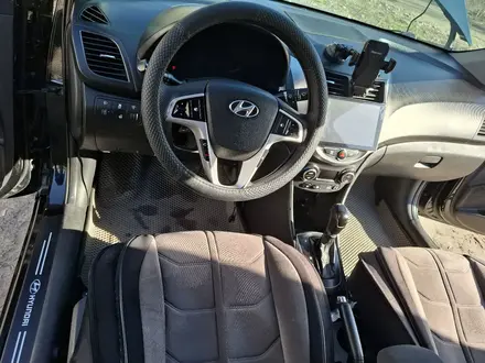 Hyundai Accent 2014 года за 5 000 000 тг. в Усть-Каменогорск – фото 4