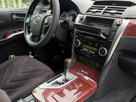 Toyota Camry 2014 года за 9 200 000 тг. в Алматы – фото 11