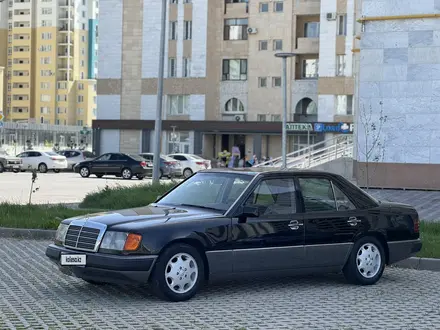Mercedes-Benz E 230 1992 года за 2 200 000 тг. в Туркестан
