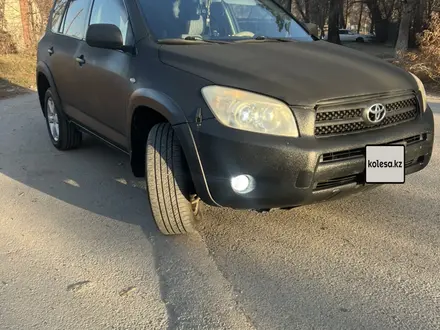 Toyota RAV4 2007 года за 5 500 000 тг. в Алматы – фото 2